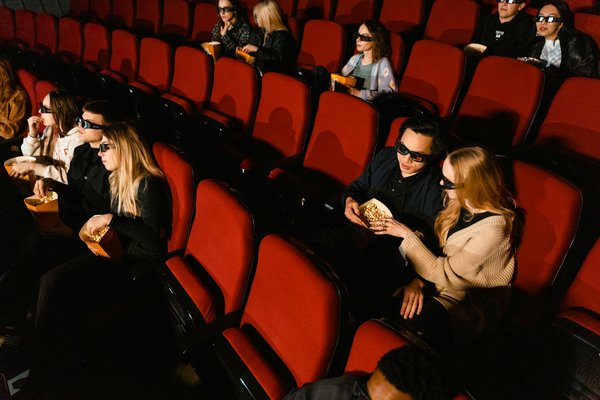 Découvrez : techniques essentielles pour initier les débutants à la peinture à l'huile